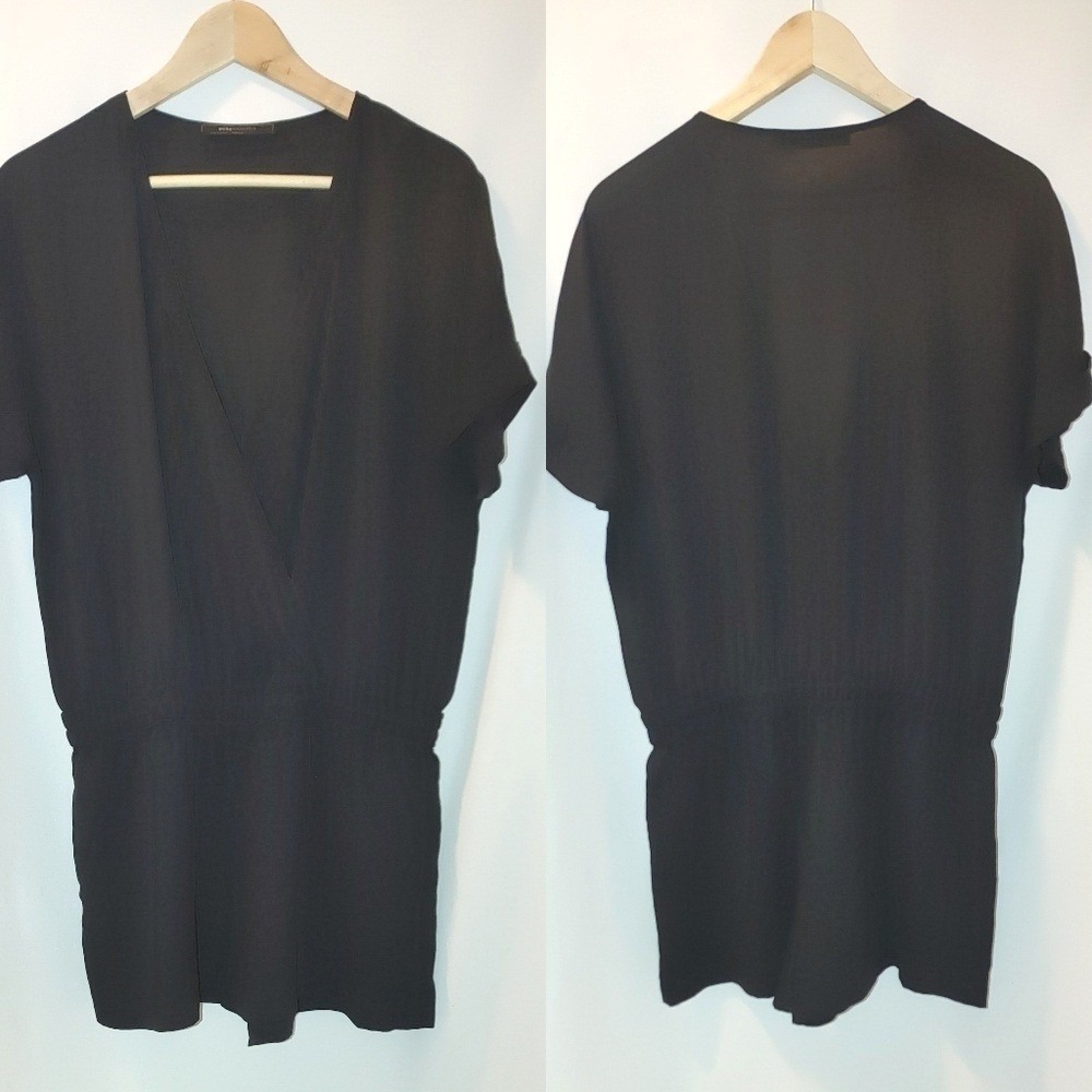BcbgMaxAzria‎ Quincy Black Romper Shorts Short Sleeve Medium Small